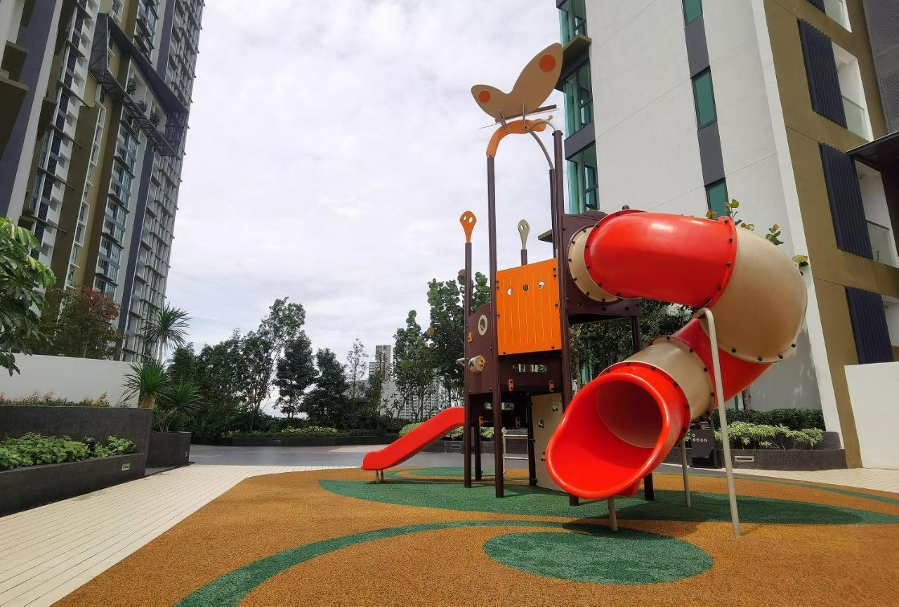 The Elysia Suites Nusajaya  Ngoại thất bức ảnh