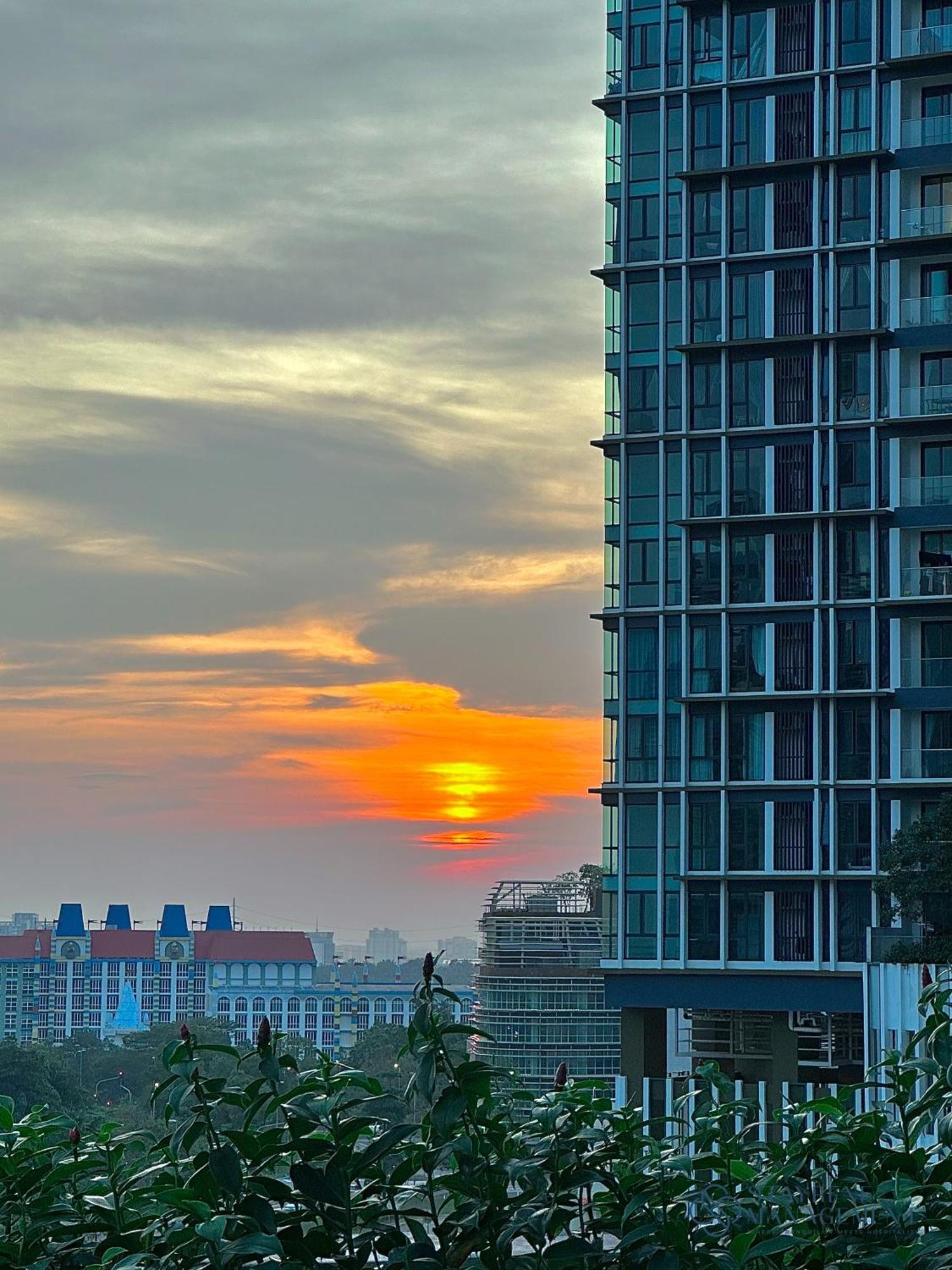 The Elysia Suites Nusajaya  Ngoại thất bức ảnh