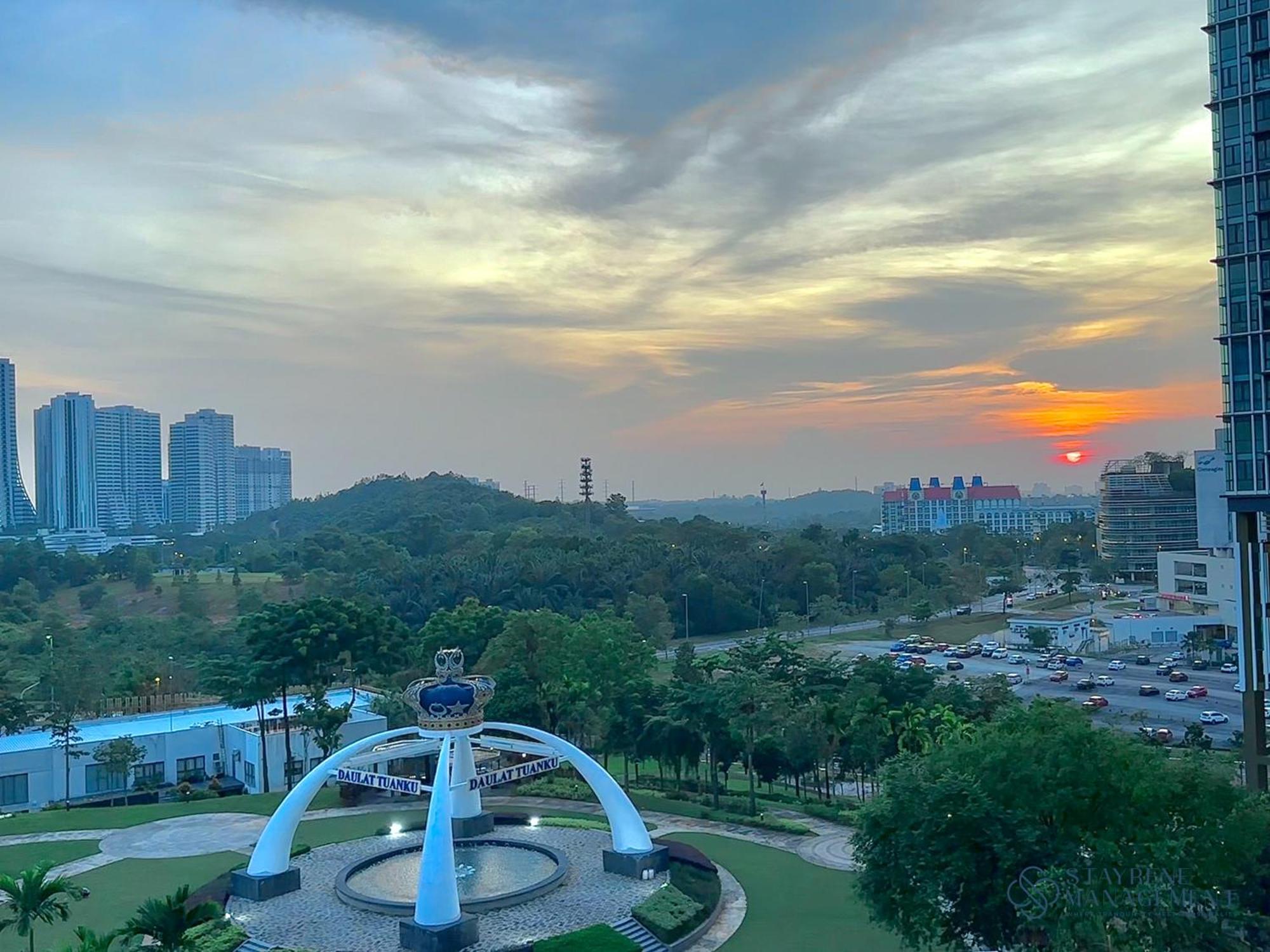 The Elysia Suites Nusajaya  Ngoại thất bức ảnh