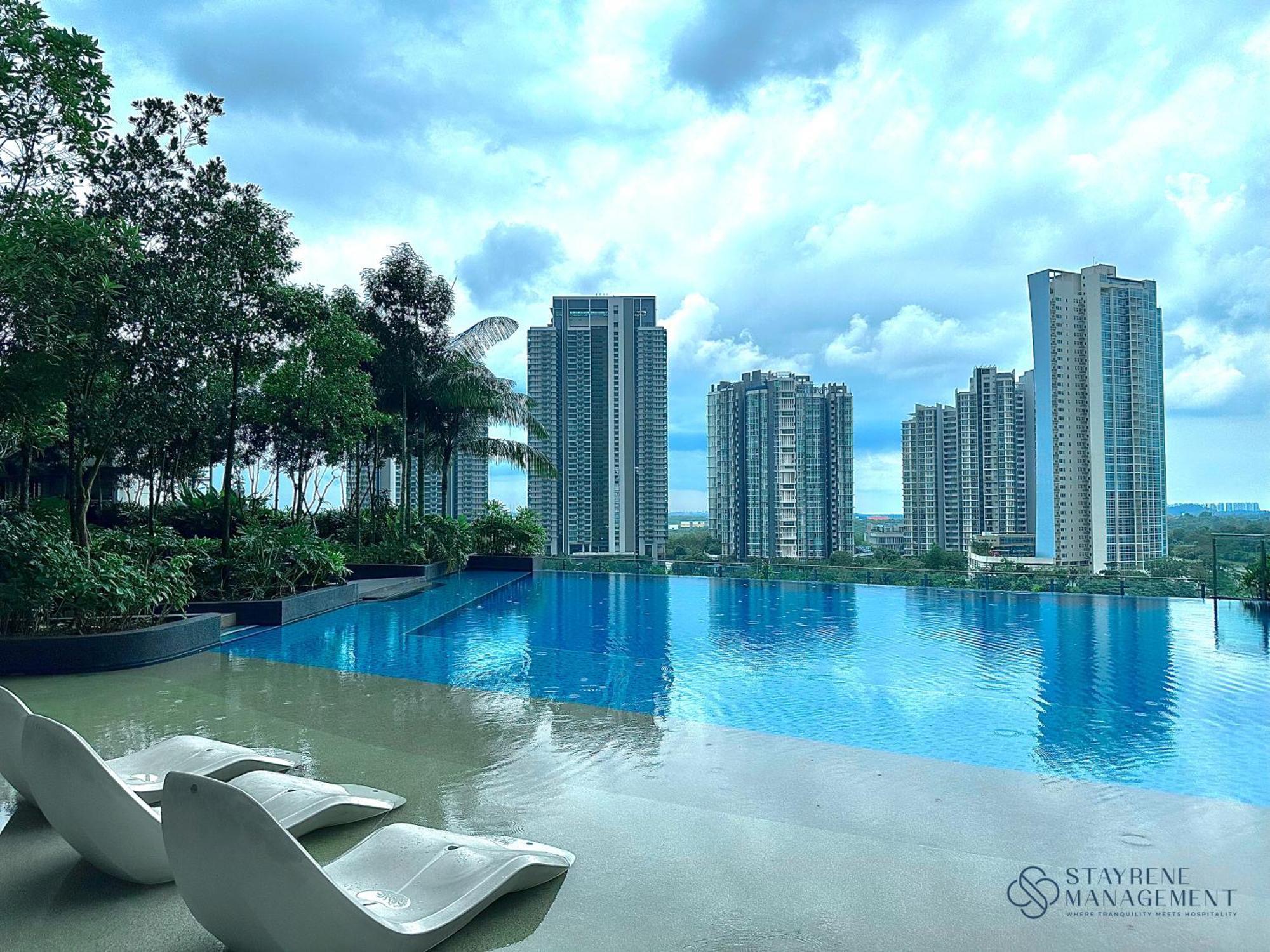 The Elysia Suites Nusajaya  Ngoại thất bức ảnh
